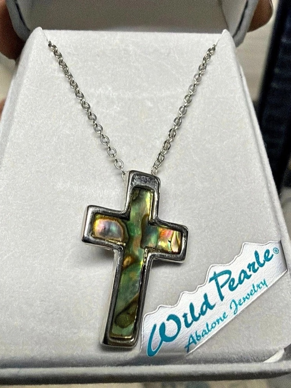 Storrs Abalone Cross Pendant Necklace in SilverTone & Green 22” length NIB